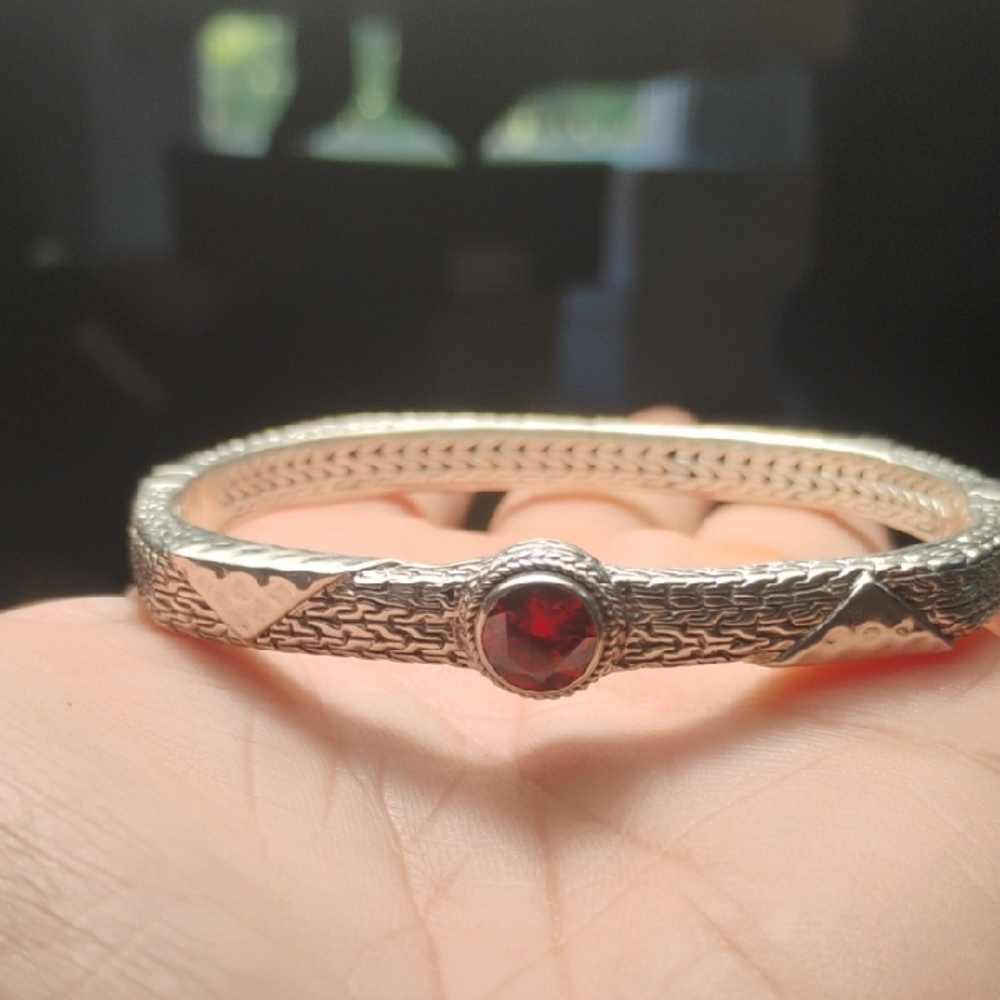 Sarda 925 Sterling Silver Bali Made Bangle Cuff With Brilliant Fire Gemstone